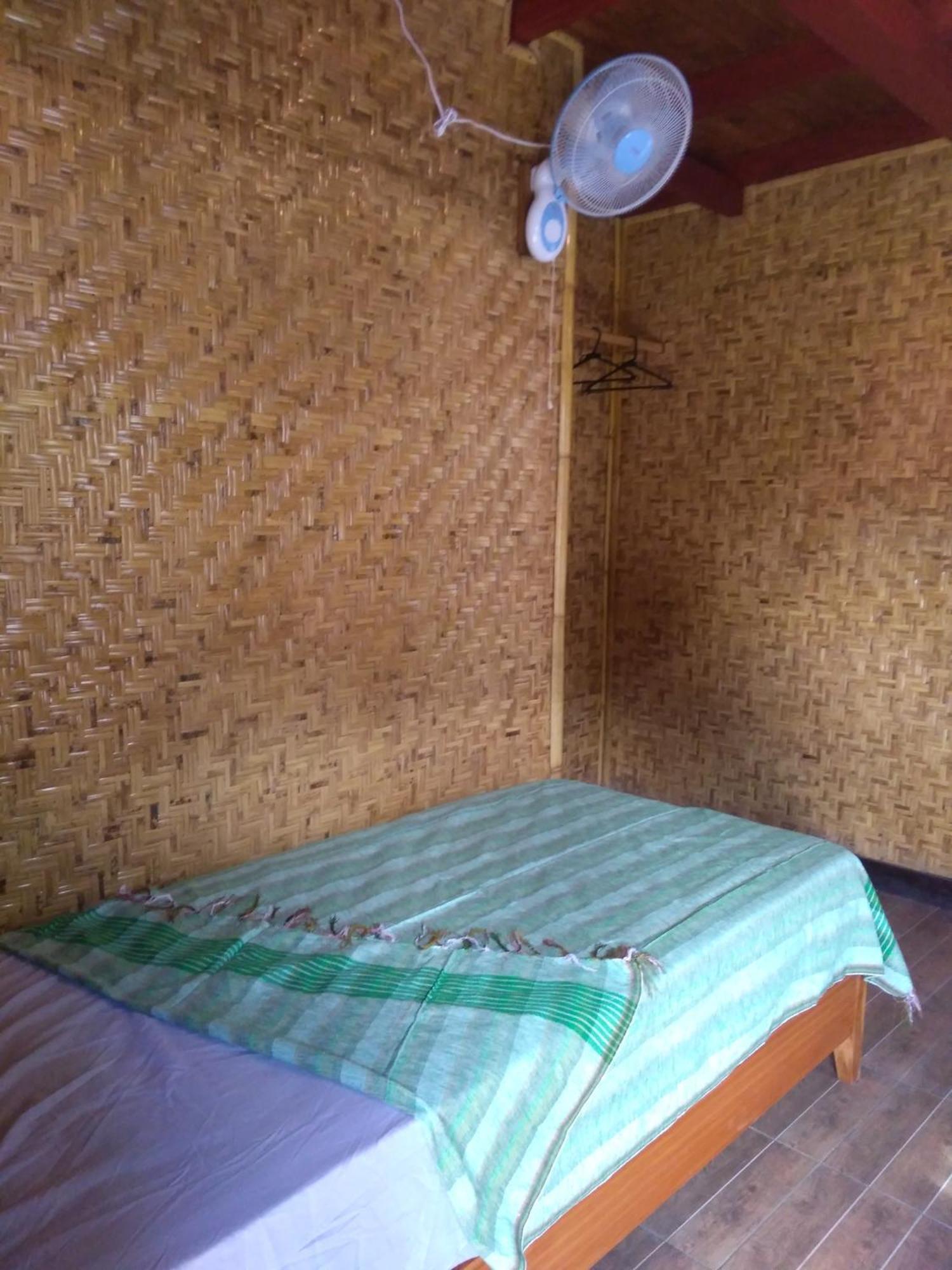 Hotel Lima Bintang Gili Trawangan Pokój zdjęcie