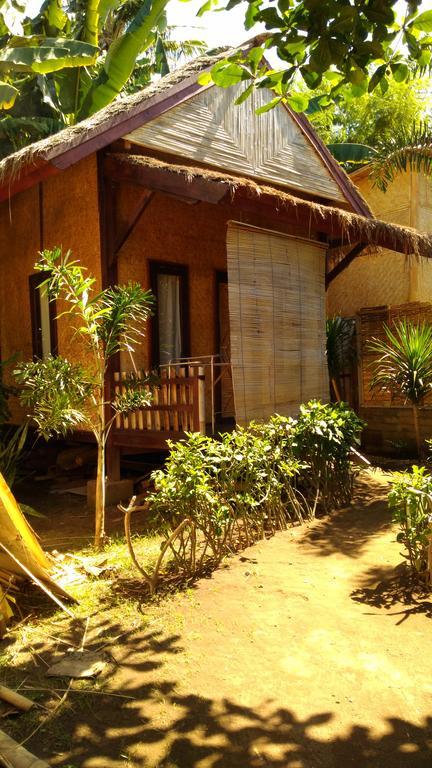 Hotel Lima Bintang Gili Trawangan Zewnętrze zdjęcie