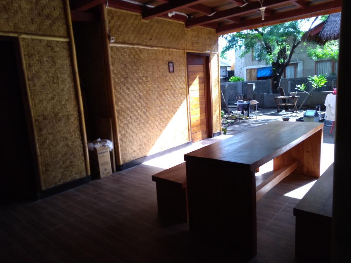 Hotel Lima Bintang Gili Trawangan Zewnętrze zdjęcie
