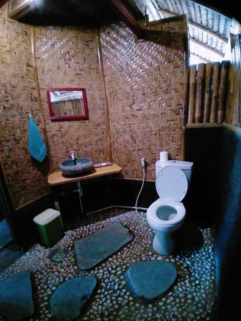 Hotel Lima Bintang Gili Trawangan Zewnętrze zdjęcie